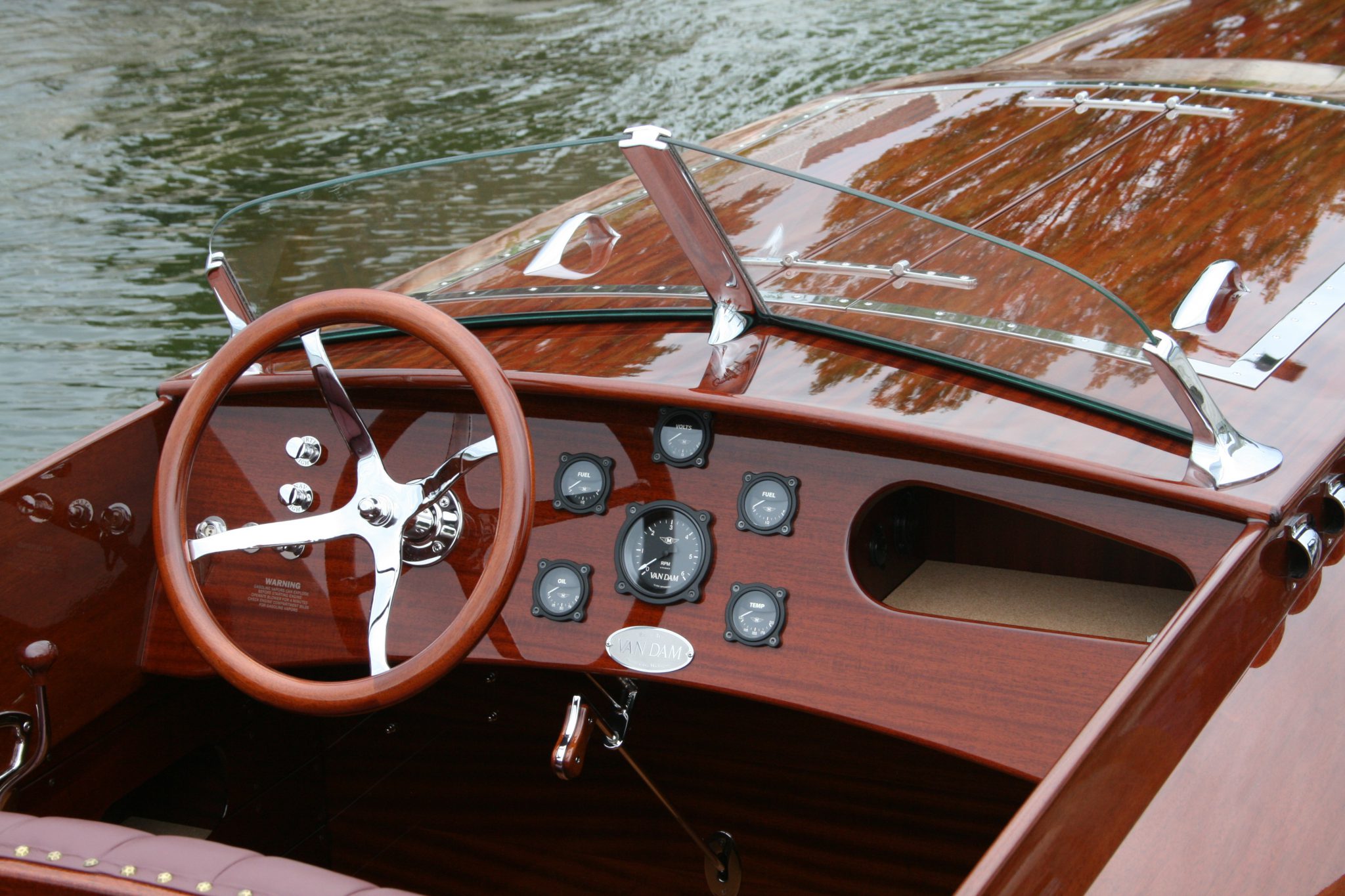 Console of Madeleine